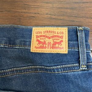 Levi jeans